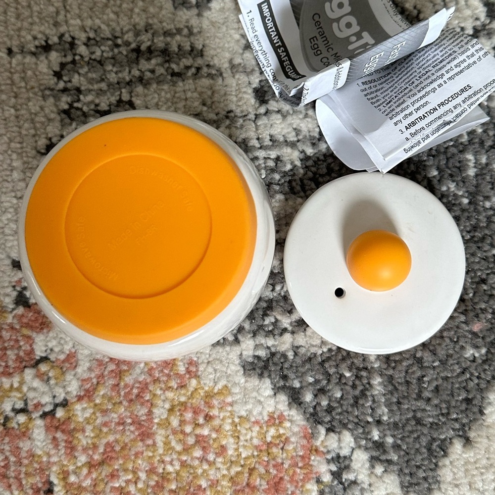 Vintage Egg-Tastic Ceramic Microwave Egg Cooker & Poacher Magic Under The Lid - Picture 9 of 11